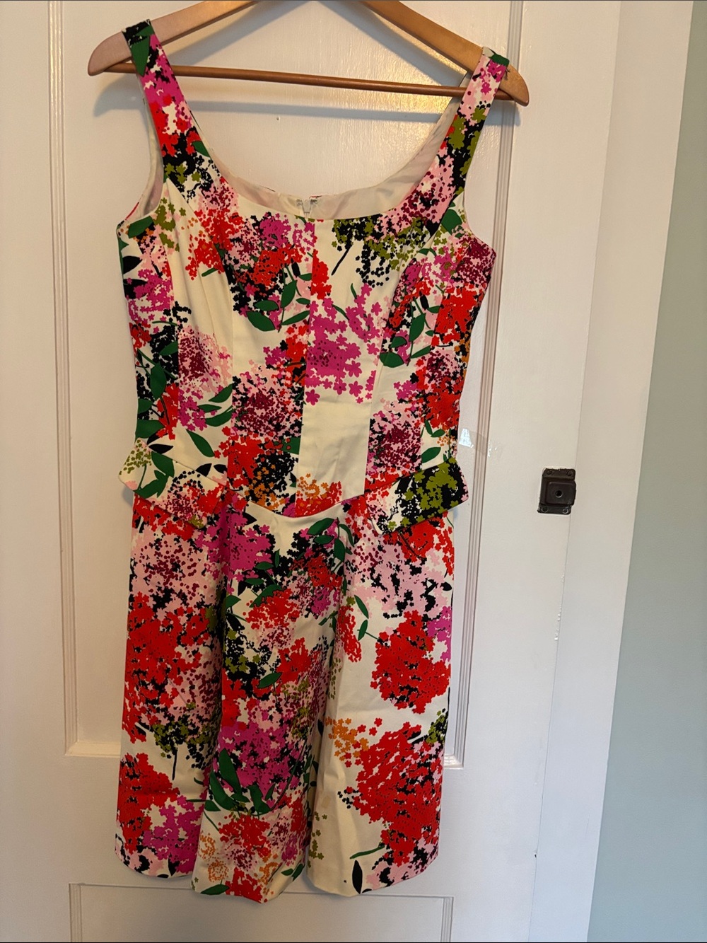 Nine West Floral Sleeveless Dress in White with Pink & Red Blossoms